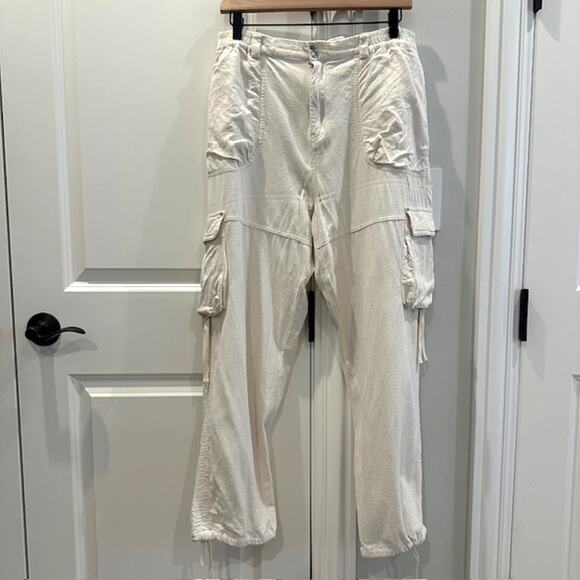 By Anthropologie Relaxed Utility Cargo Pants Linen Blend Size: M Color: Ivory - Picture 3 of 10